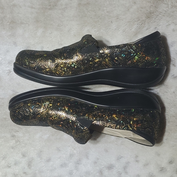 Alegria Leather Sparkle Geometric Design Clogs Model KEL-676 Size 41/10.5 - Picture 4 of 6